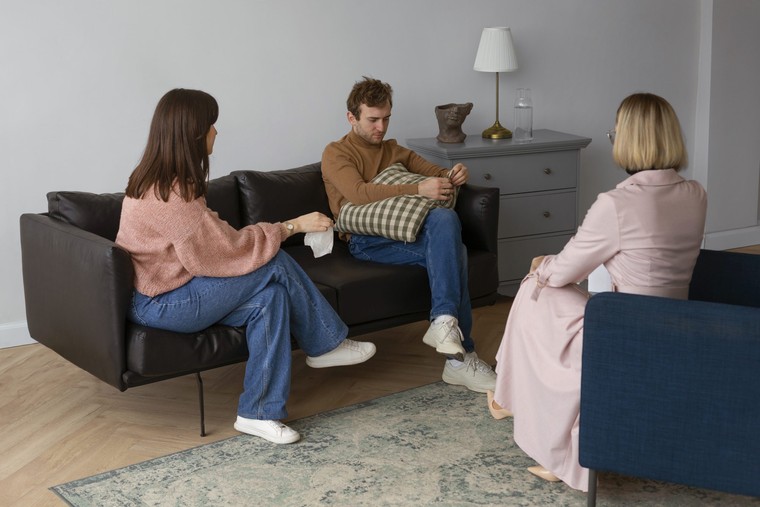 Gottman Çift Terapisi ile ilişki iletişimini güçlendiren terapi süreci.